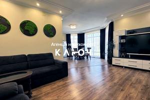 будинок за адресою Курінний пров.