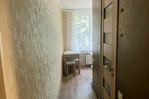 квартира за адресою Космонавтів вул., 4