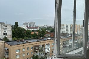квартира за адресою Перемоги вул., 12