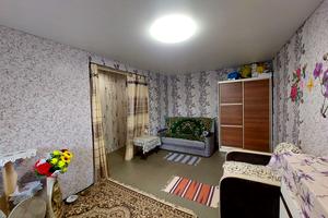 квартира за адресою Соборності вул. (Косіора), 63