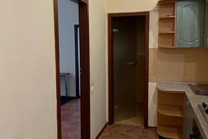 комерційна за адресою Богдана Хмельницького вул., 42