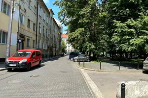 квартира за адресою Дмитра Донцова вул., 6