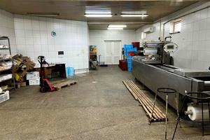 комерційна за адресою Шевченка, 16в