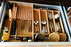 квартира за адресою Анни Ахматової вул., 31