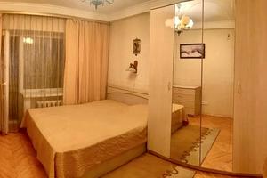 квартира за адресою Митрофана Довнар-Запольського вул., 6
