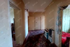 будинок за адресою Центральна, 1