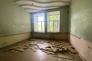 коммерческая по адресу Дмитрия Яворницкого просп. (Карла Маркса), 37