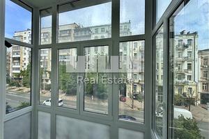 коммерческая по адресу Шота Руставели ул., 8
