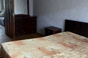 квартира за адресою Зодчих вул., 40