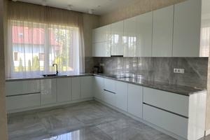 будинок за адресою Дачна