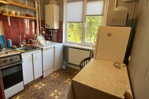 квартира за адресою Високовольтна вул., 18