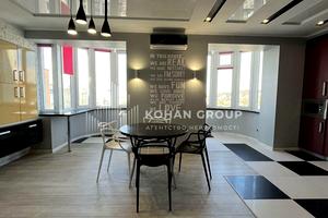 квартира за адресою Степана Бандери вул., 7/1