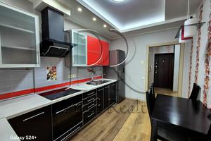 квартира за адресою Регенераторна вул., 4