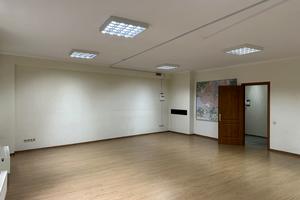 комерційна за адресою Федора Ернста вул., 16-В