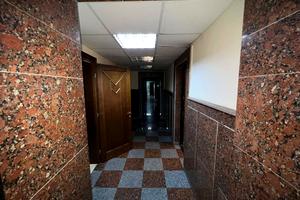 комерційна за адресою Довженка вул., 6а