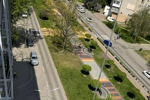 квартира за адресою Космонавтів просп., 76