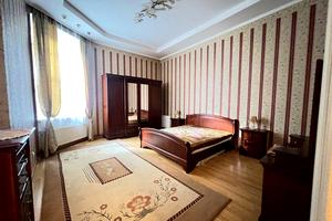 квартира за адресою Тараса Шевченка просп., 5