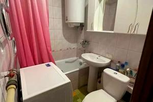 квартира за адресою Богдана Хмельницького просп. (Героїв Сталінграда), 10-А