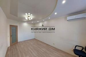 коммерческая по адресу Борщаговская ул., 206