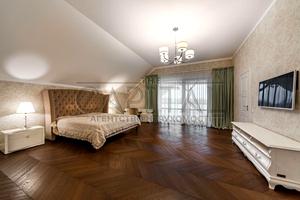 будинок за адресою Космонавтов, 5