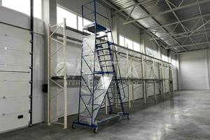 коммерческая по адресу Броварская ул., 1