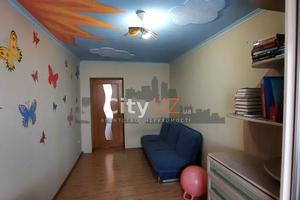 квартира за адресою Закарпатська вул., 22