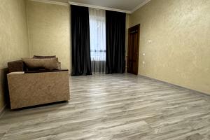 квартира за адресою Богдана Хмельницького вул., 52