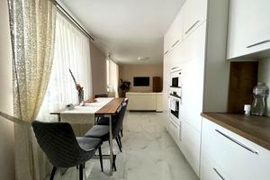 квартира по адресу Злуки просп., 49