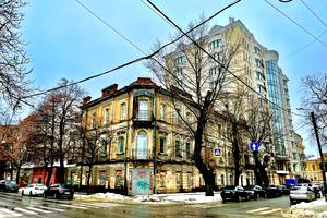комерційна за адресою Каразіна вул., 4