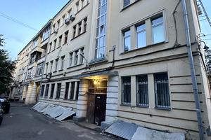 комерційна за адресою Київ, Гетьмана Павла Скоропадського вул. (Льва Толстого), 15