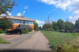 комерційна за адресою Виставкова, 1