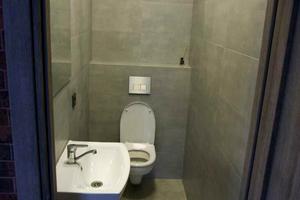 комерційна за адресою Жилянська вул., 68