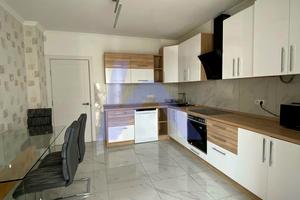 квартира за адресою Залізнична вул., 11