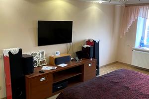 квартира за адресою Івана Фунтового вул., 58