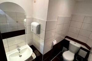 комерційна за адресою Федьковича вул., 110