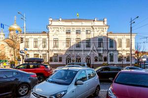 коммерческая по адресу Жилянская ул., 5/60