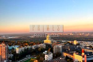 комерційна за адресою Кловський узвіз, 7