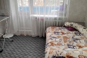 квартира за адресою Космонавтів просп., 74