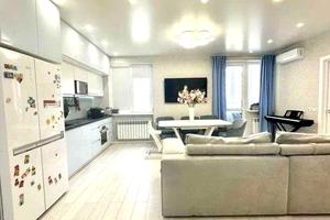 квартира за адресою Льва Ландау просп. (50-річчя СРСР), 53