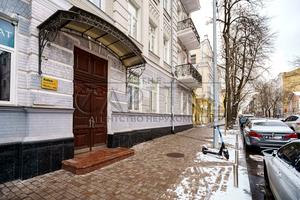 комерційна за адресою Ярославів Вал вул., 38