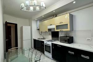 квартира за адресою Мазепи вул., 1