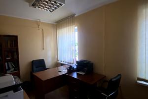 комерційна за адресою Павла Вірського бульв. (Саратівська), 10-А