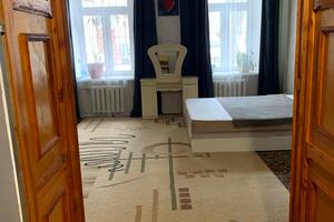 квартира за адресою Пастера вул., 19