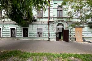 комерційна за адресою Обсерваторна вул., 9