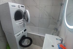 квартира за адресою Космічна вул., 3