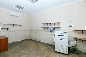 комерційна за адресою Київ, Саксаганського вул., 125