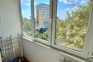 квартира за адресою Івана Нечуя-Левицького вул., 15