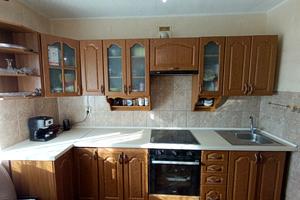 квартира за адресою вул. Небесної Сотні, 24