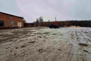 комерційна за адресою Золотонішська, 20