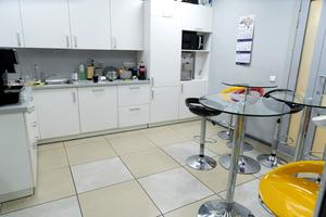 комерційна за адресою Загорівська вул. (Багговутівська), 23